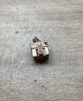 Volkswagen Touareg I Plug wire 1J0937733
