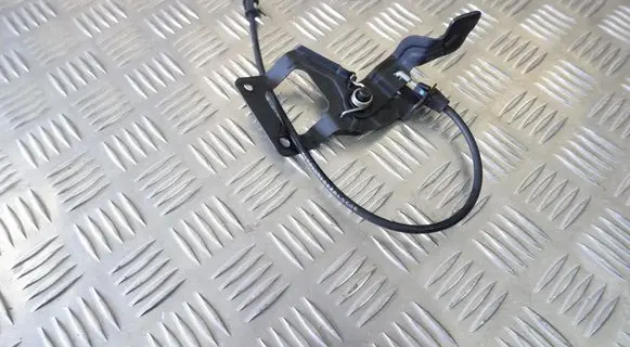 Engine bonnet/hood lock/latch loop/hook