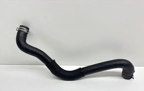 Land Rover Evoque I Coolant pipe/hose 