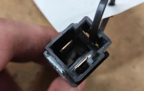Nissan Qashqai Clutch pedal sensor