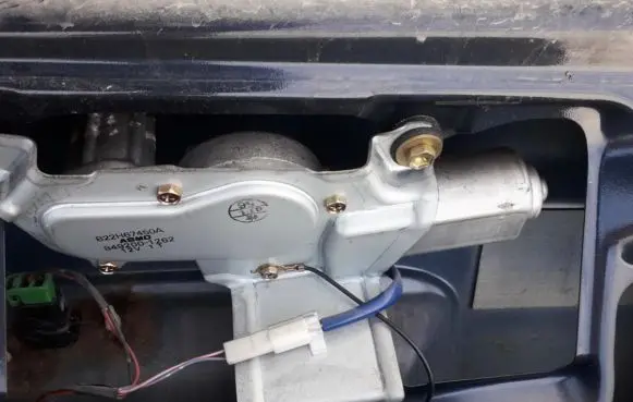 Mazda 323 F Rear window wiper motor B22H67450A 849200-1262