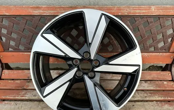 Seat Ibiza I (021A) R18 alloy rim 