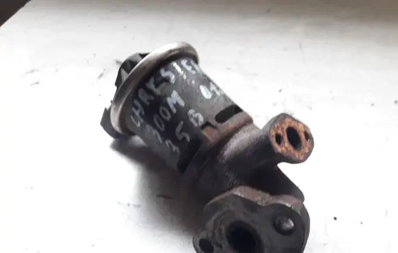 Chrysler 300M EGR valve 04591815AB