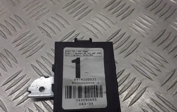 Toyota Yaris Sliding door control unit/module 897410D031