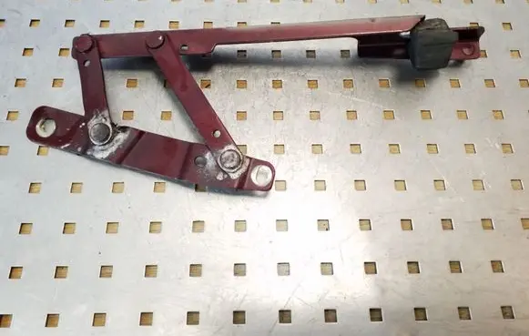 Jeep Cherokee III KJ Engine bonnet/hood hinges 55176928AAJ