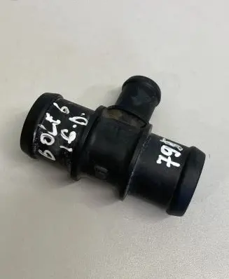 Volkswagen Golf VI Engine coolant pipe/hose N906929