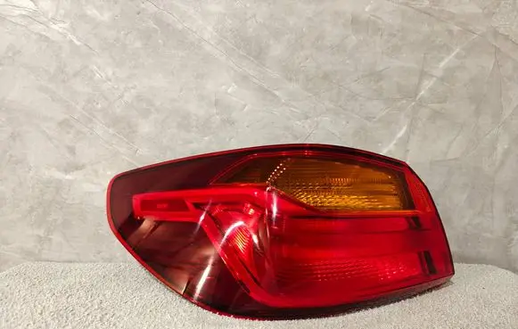 BMW 1 F40 Rear/tail lights 7450641