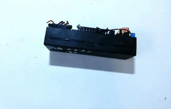 Mercedes-Benz C W202 Fuse box set 0005400372 05376120