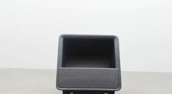 Volkswagen Jetta VI Other interior part 5C6863383