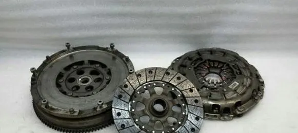 BMW Z4 E85 E86 Clutch set kit 21207556565 21207587368
