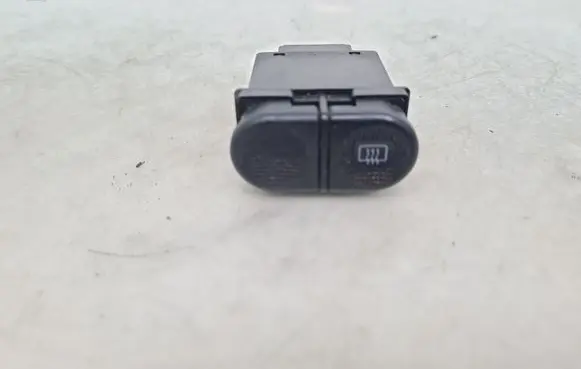 Windscreen/window heater switch