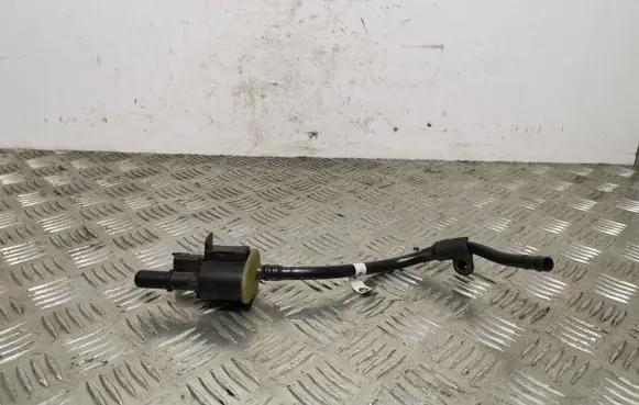 Jeep Grand Cherokee Other engine part 04267694AA