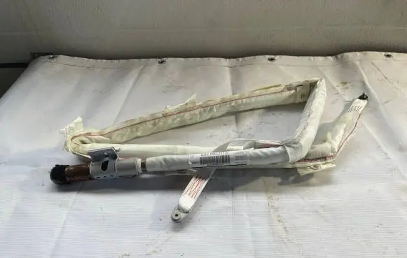 BMW 6 E63 E64 Rear air vent grill 69838383 E63RECHTS