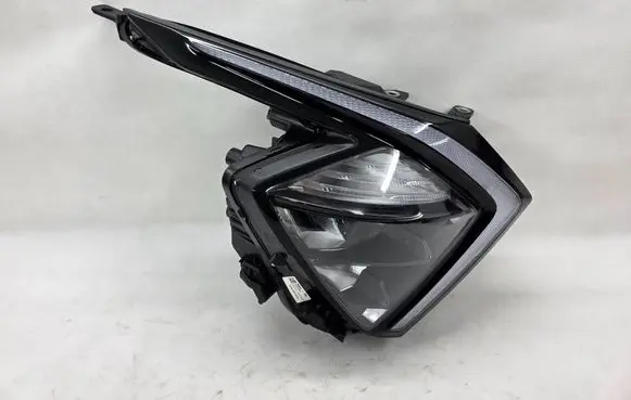 KIA Sportage Headlight/headlamp 92102R2000