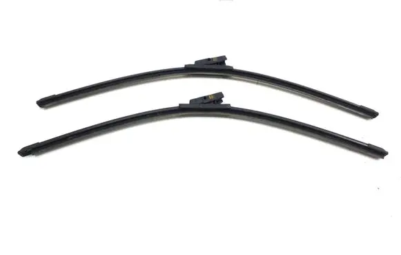 Front wiper blade arm