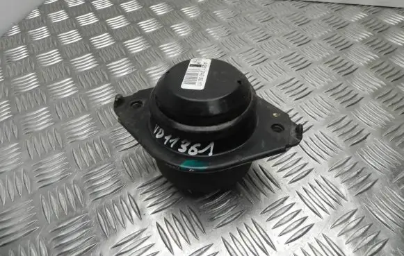 Mercedes-Benz ML W164 Engine mount bracket A2512403017 VD11361