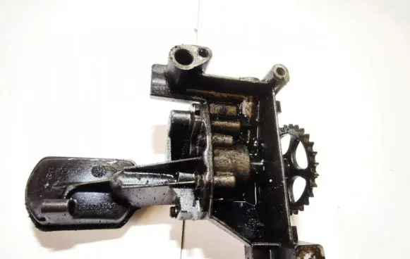 Peugeot 307 Oil pump 9638783980