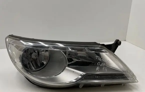 Volkswagen Tiguan Headlight/headlamp 5N1941032AB 1ED24703802 24703802000025