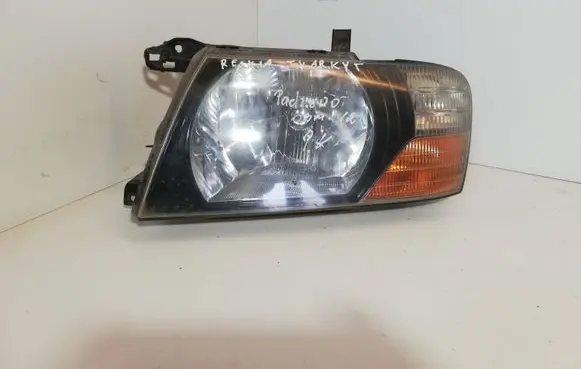 Mitsubishi Pajero Headlight/headlamp 10087420