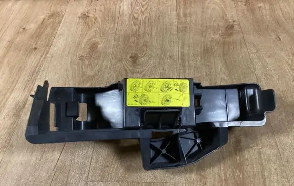 Audi A4 S4 B7 8E 8H Spare wheel section trim 8E0010175A