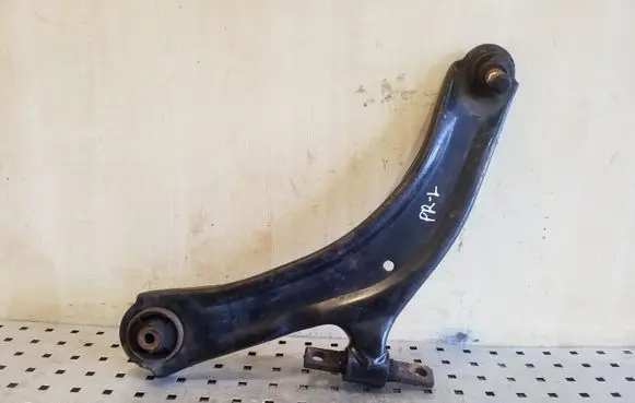 Nissan X-Trail T31 Front lower control arm/wishbone