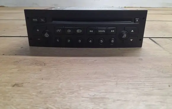 Peugeot 1007 Radio/CD/DVD/GPS head unit 96545978XT VDK0045656