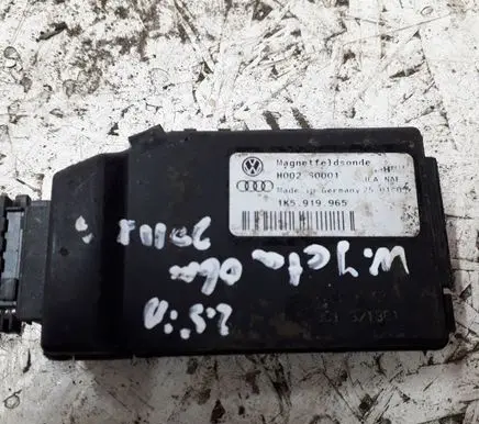 Volkswagen Jetta V Other control units/modules 0371356TNJBZ03 1K5919965