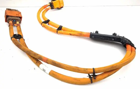 Opel Frontera High voltage cable 9861673180