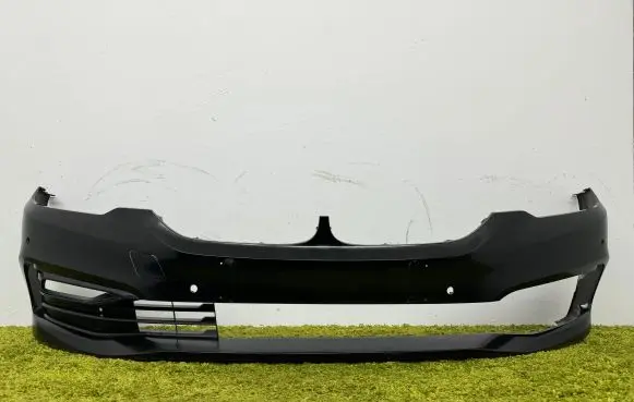 BMW 5 G30 G31 Front bumper 51117385336