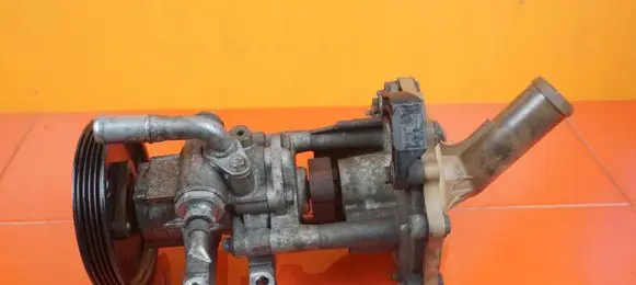 Peugeot Boxer Water pump 4HH 17MB9