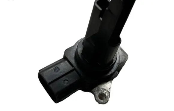 Toyota Avensis T270 Mass air flow meter 2220437010 1974005080