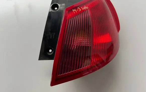 Mitsubishi Colt Rear/tail lights MR957366 27850202 8331A036