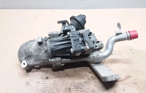 Peugeot 308 EGR valve cooler 9802194080 70215623 1235260757
