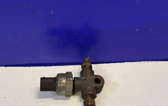 Master brake cylinder