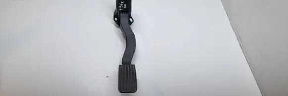 Peugeot 308 Accelerator throttle pedal 9681844480