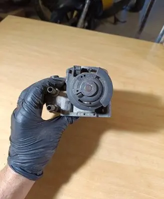 Volkswagen Sharan Throttle valve 021133064A