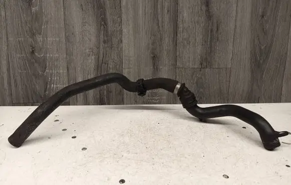 BMW 1 E81 E87 Engine coolant pipe/hose 7800583 10808612