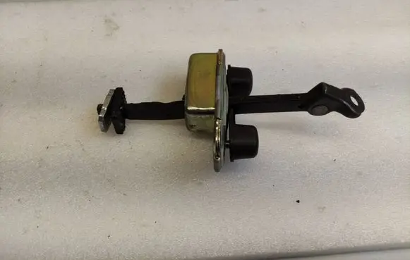 KIA Sorento Front door check strap stopper 79390C5000