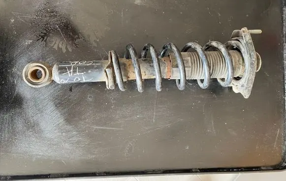 Toyota Corolla Verso AR10 Rear shock absorber with coil spring 