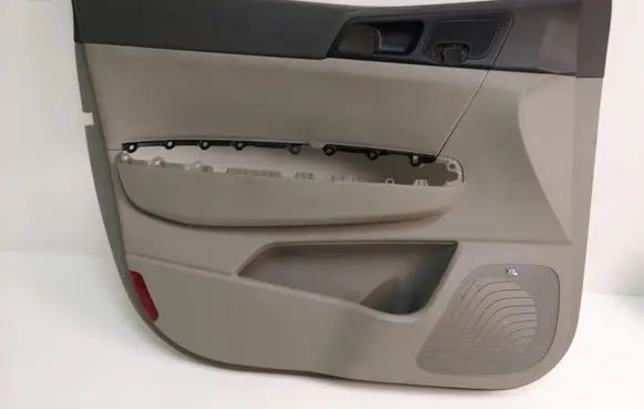 KIA Sportage Front door card panel trim M82370F1000GBU