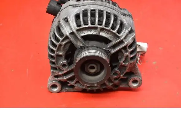 Citroen Xsara Picasso Generator/alternator 