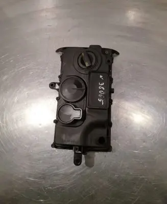 Volkswagen Touran I Rocker cam cover 03G103469L