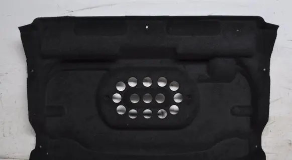 Maserati Quattroporte Tailgate/boot cover trim set 670024393