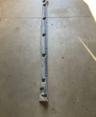 Suzuki Grand Vitara II Sill 7766165J0