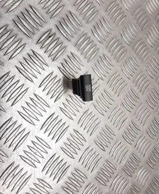 Traction control (ASR) switch