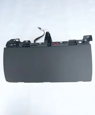 Tesla Model Y Glove box 168422700C DDQ22266100384