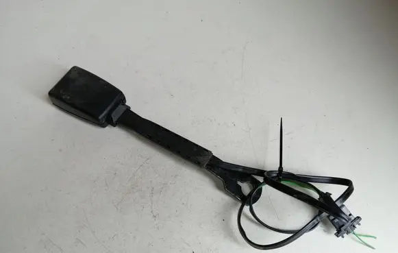 Audi A8 S8 D2 4D Front seatbelt buckle 4D0857755P 4D0857755