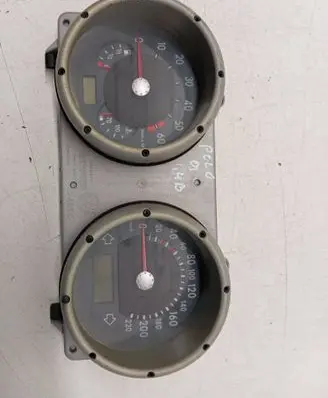 Speedometer (instrument cluster)