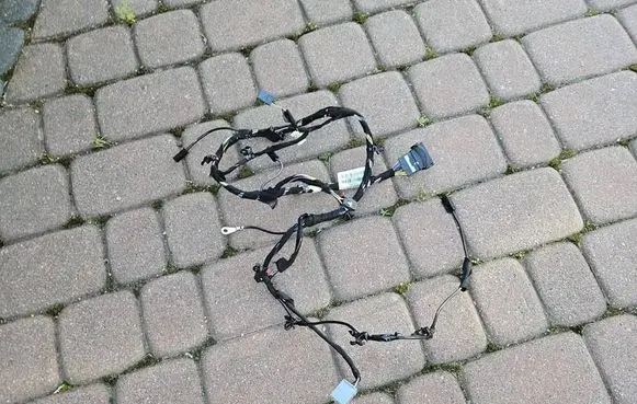 Opel Insignia B Tailgate/trunk wiring harness 39195633-