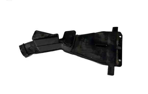 Mitsubishi Lancer Air intake hose/pipe MN135194
